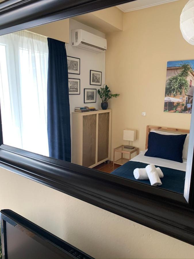 Renovated Cozy Apartment Near To Acropolis Atenas Exterior foto