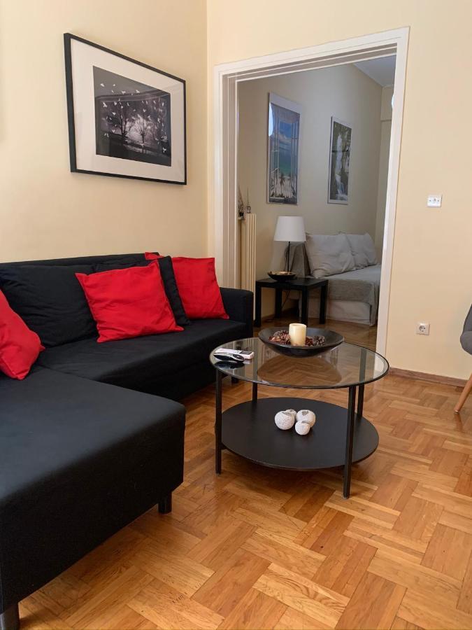 Renovated Cozy Apartment Near To Acropolis Atenas Exterior foto